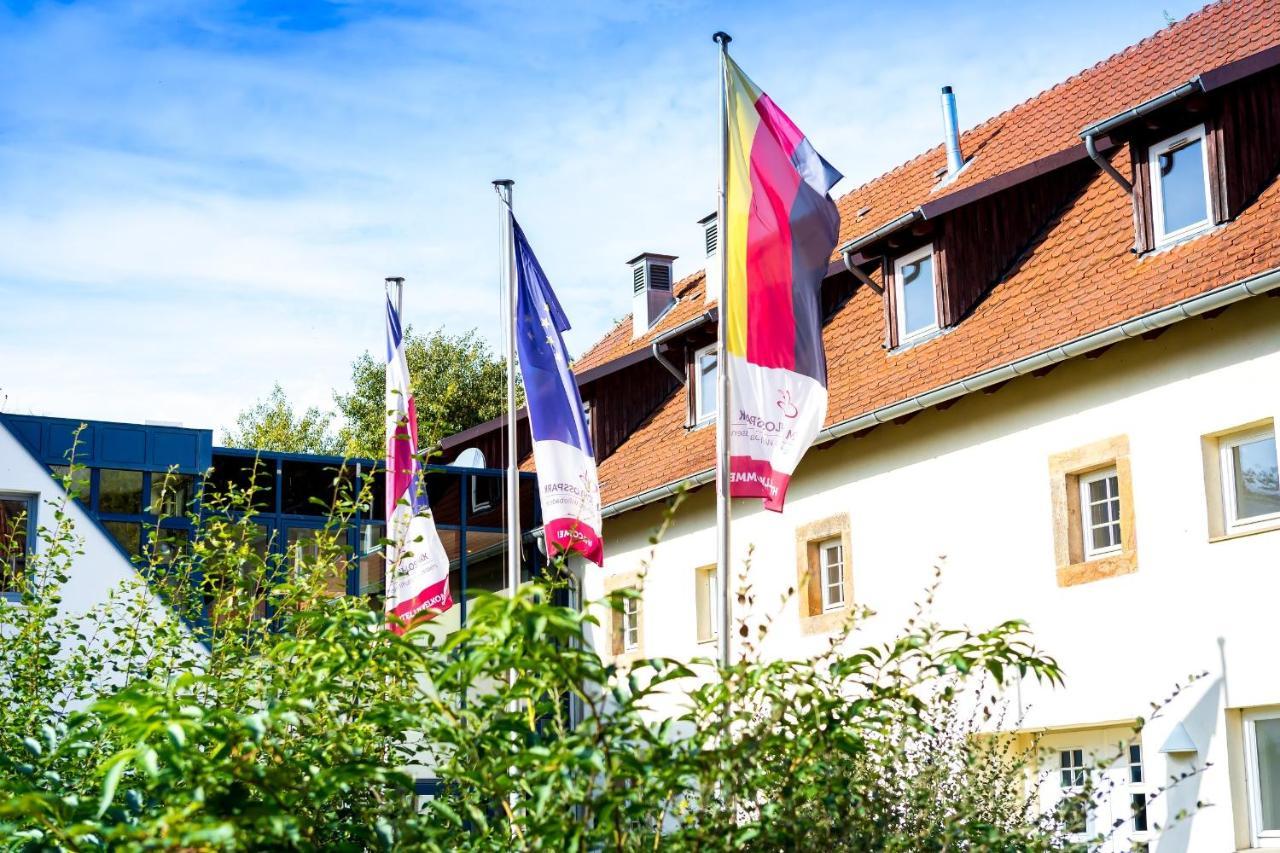 Wohlfuehlhotel Im Schlosspark - Self Checkin Willebadessen Zewnętrze zdjęcie