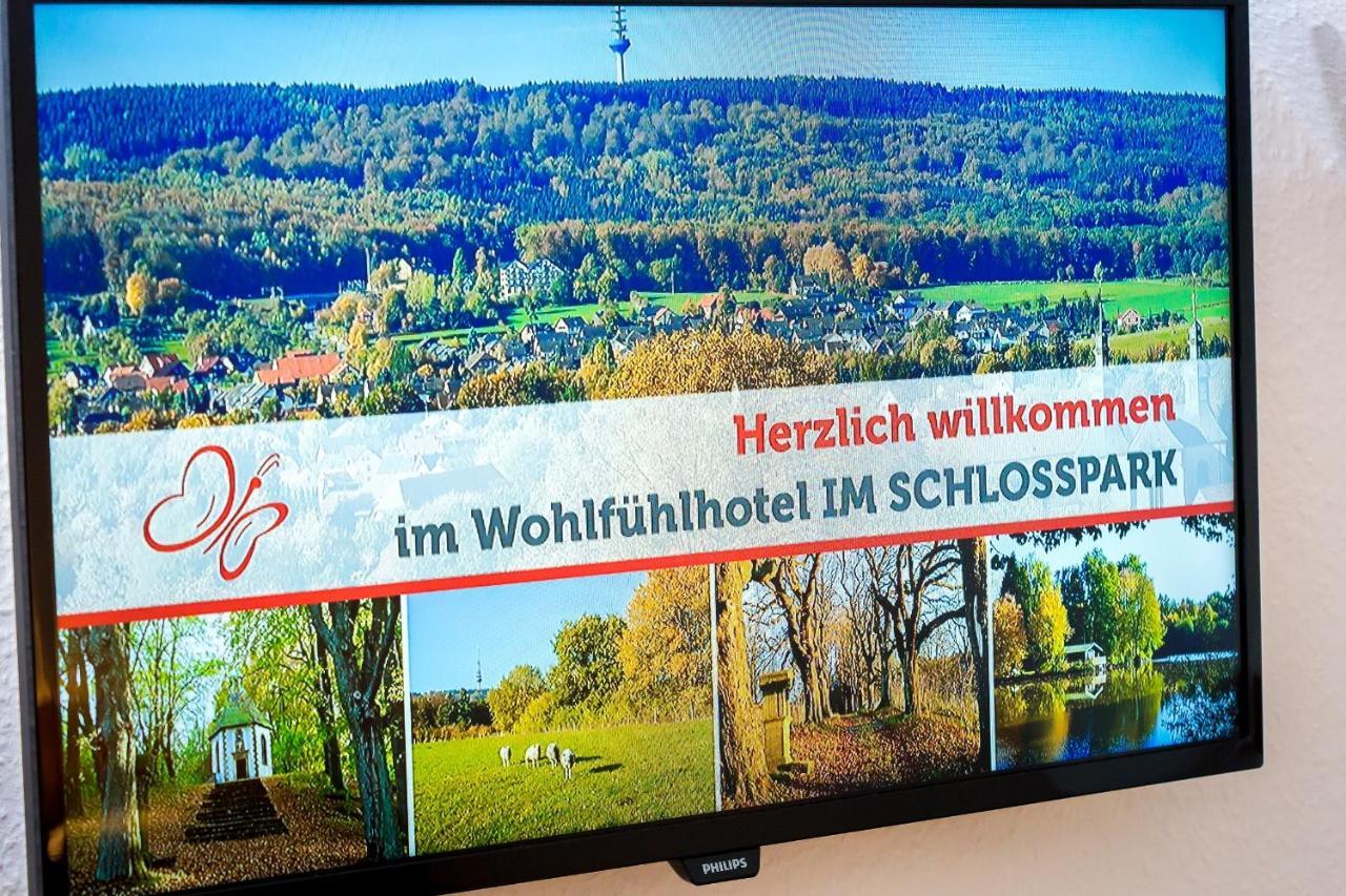 Wohlfuehlhotel Im Schlosspark - Self Checkin Willebadessen Zewnętrze zdjęcie